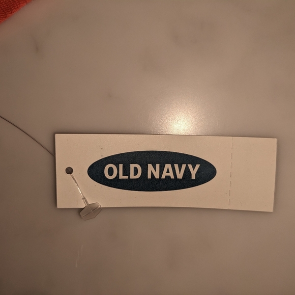 Old Navy Relaxed Fit Maternity Top / Old Navy Tee - Picture 5 of 10